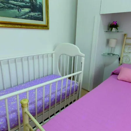 100 Mt Dal Mare Bilo Spagna Hotel 3*